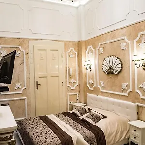https://exclusive-szallashely-szeged.szeged-hotels.com