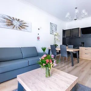 https://sunny-and-modern-baquis-flat.fr-provencehotel.com
