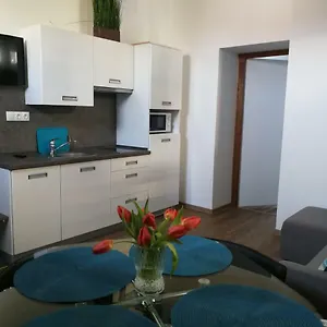 https://class-apartment.szeged-hotels.com