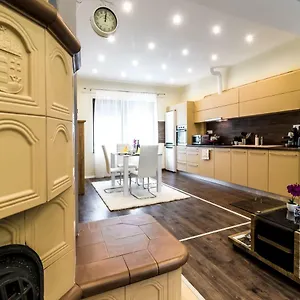https://spotlight-apartmanhaz.szeged-hotels.com