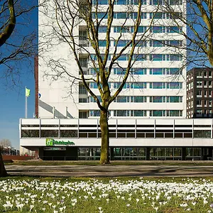 https://holiday-inn-amsterdam.ihotelsrotterdam.com